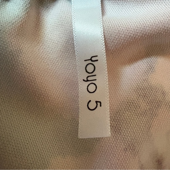 Yoyo 5 Pink Floral Wrap Blouse Top 3/4 Sleeve Women’s Size Large (Runs Small) - Picture 3 of 4